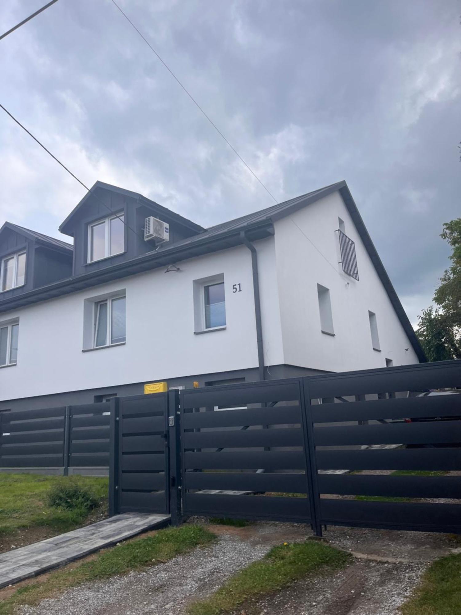 Dotin Dom Apartment Zagnansk Екстериор снимка